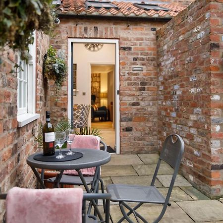 The Bingham Villa York Bagian luar foto